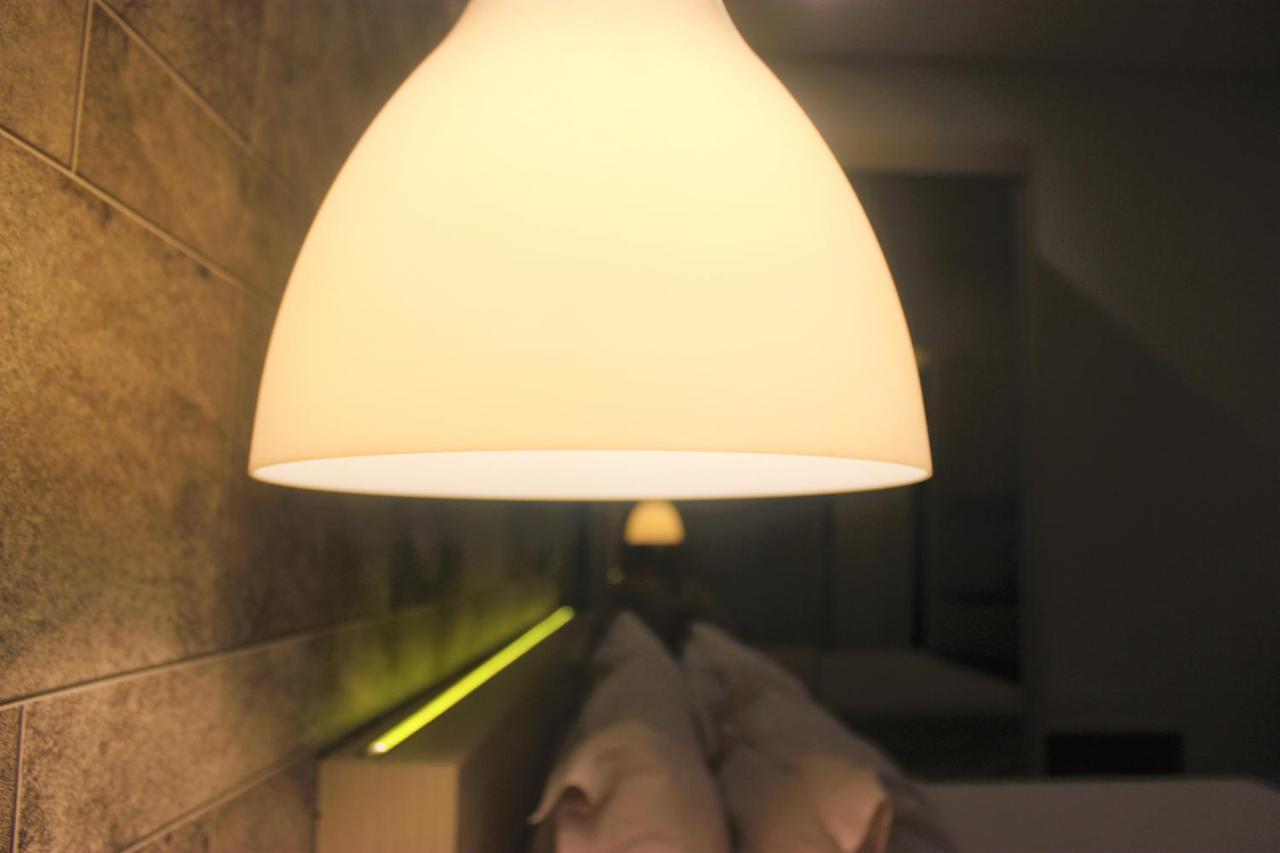 Treehouse Suites - Boutique Serviced Apartment Jacarta Exterior foto